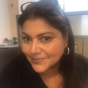 Meet your Posher, Sharon